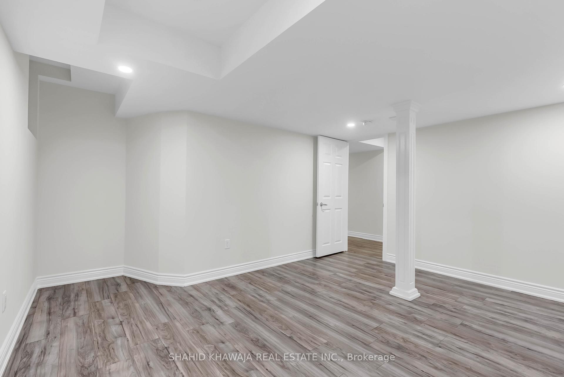 3978 Worthview Place