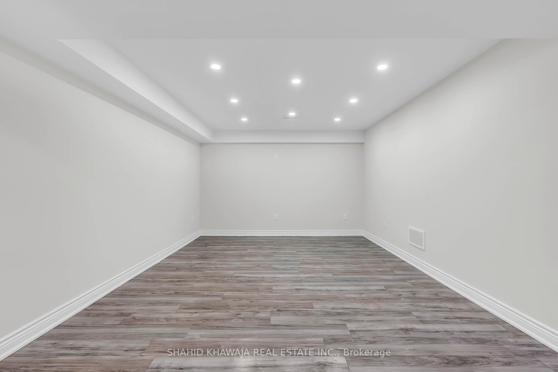 3978 Worthview Place
