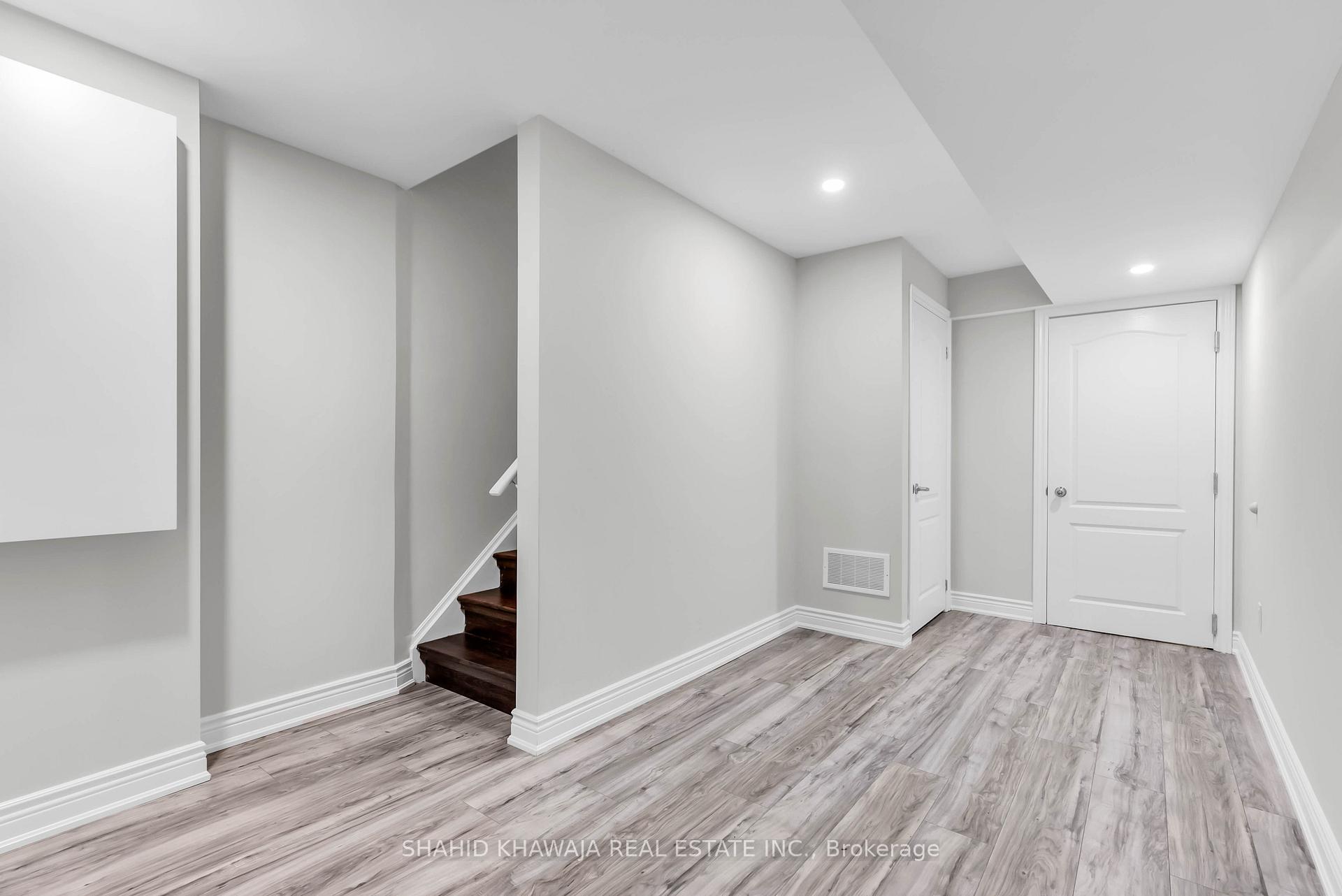 3978 Worthview Place