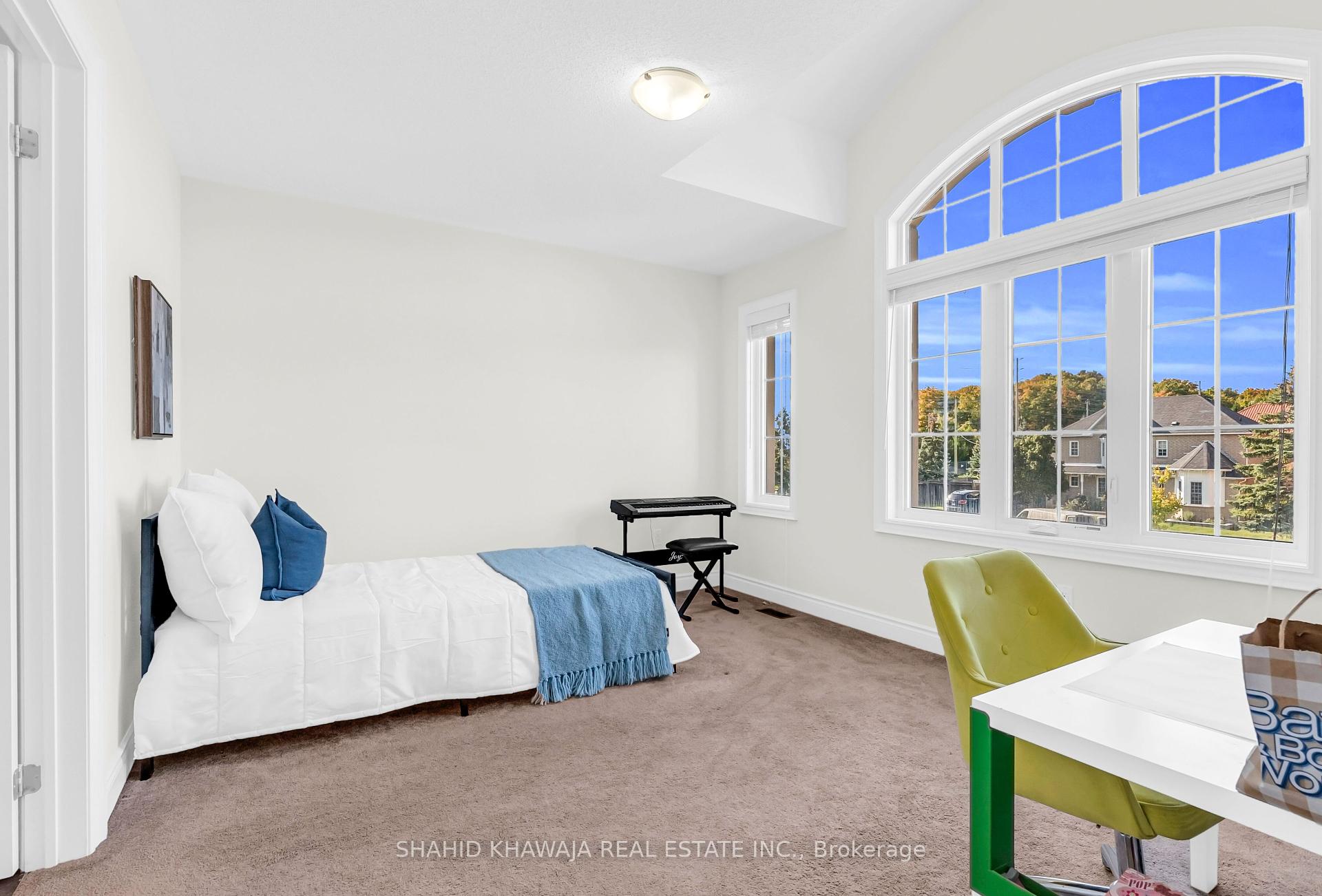 3978 Worthview Place