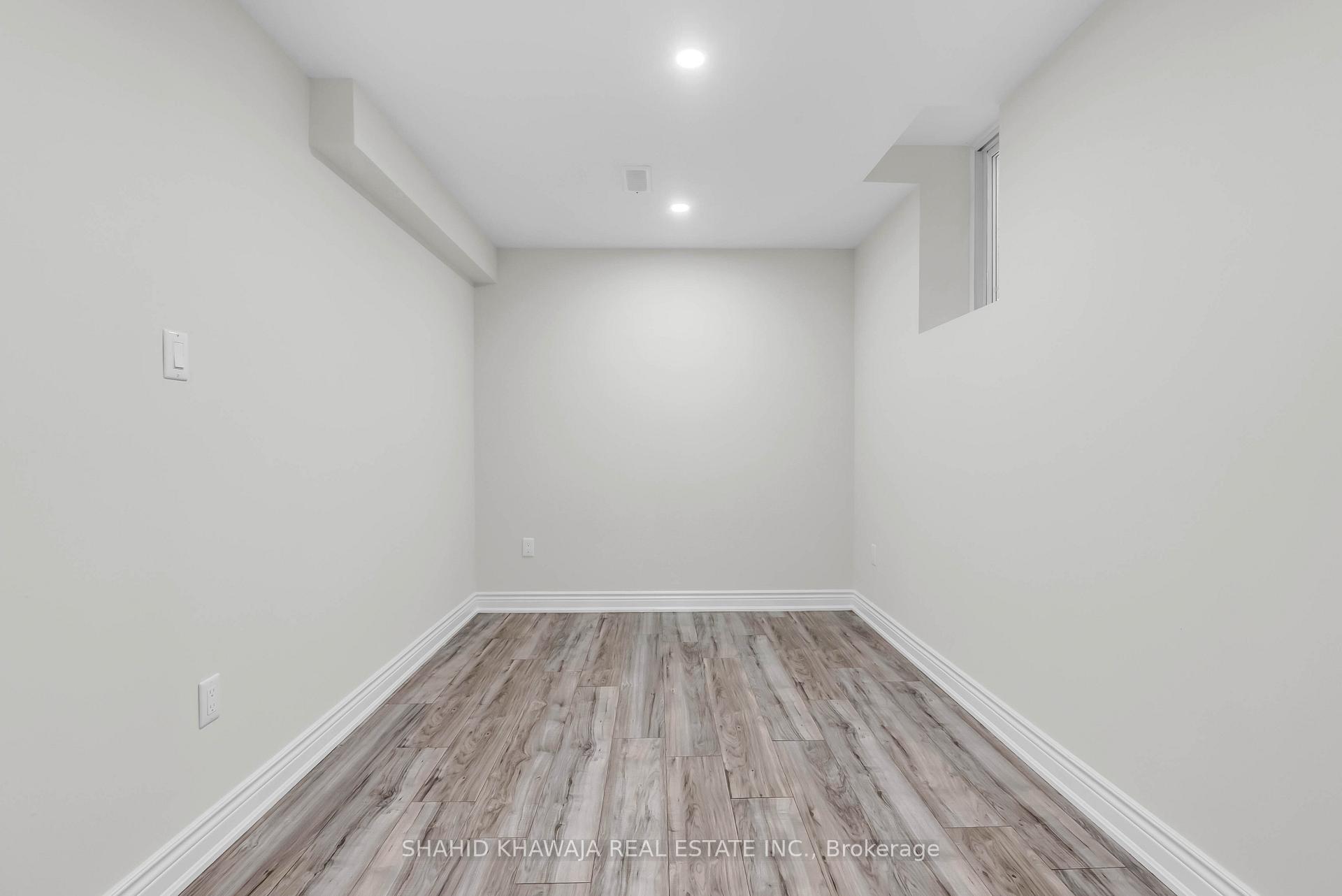 3978 Worthview Place