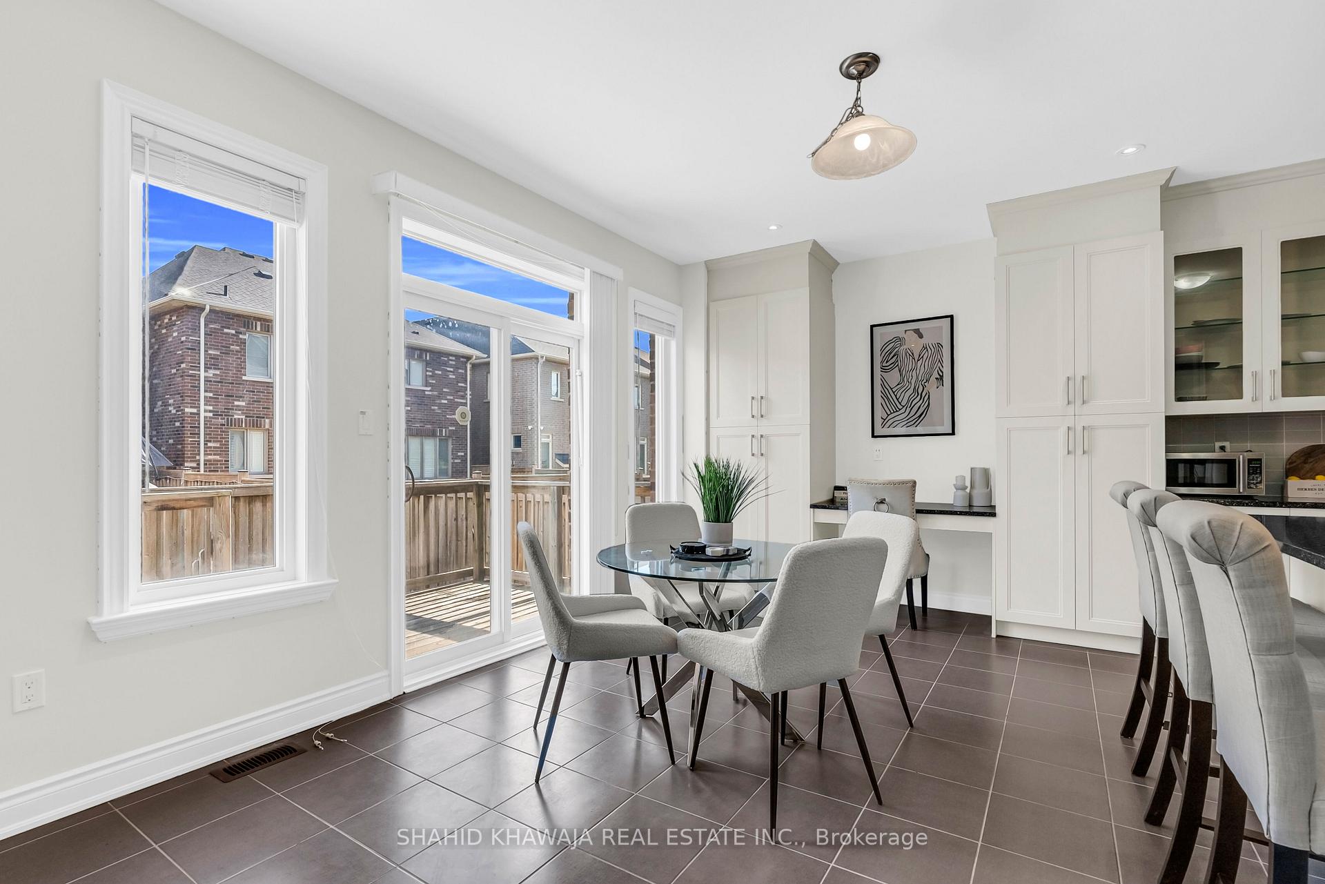3978 Worthview Place