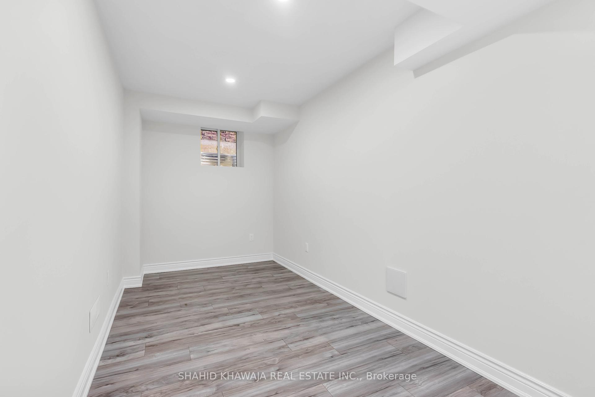 3978 Worthview Place