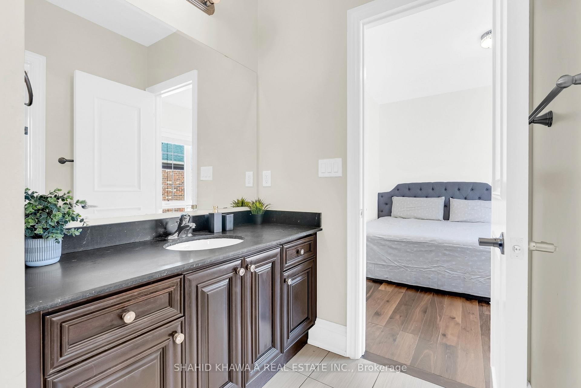 5063 Summersky Court, Mississauga