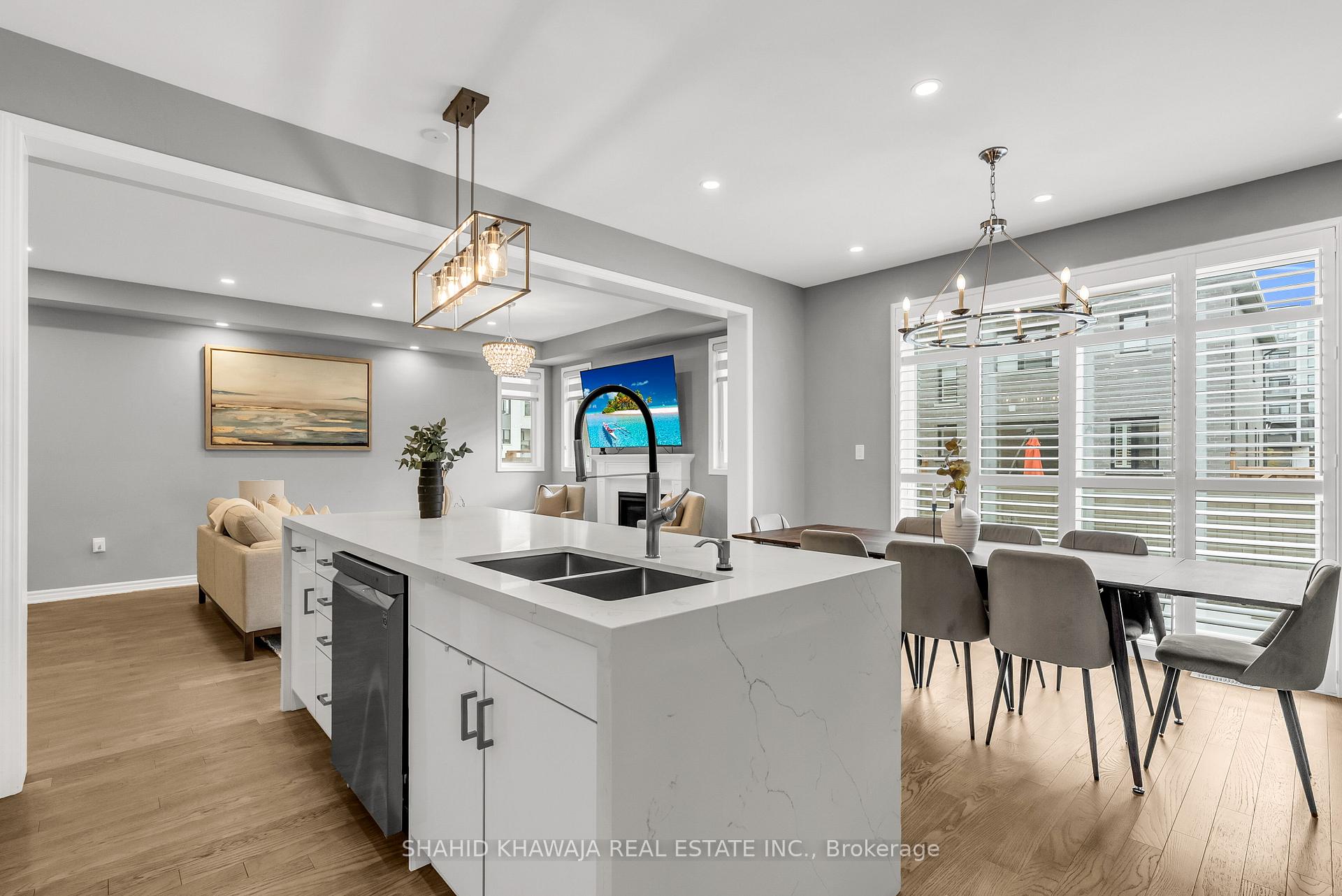 1282 Kovachik Boulevard