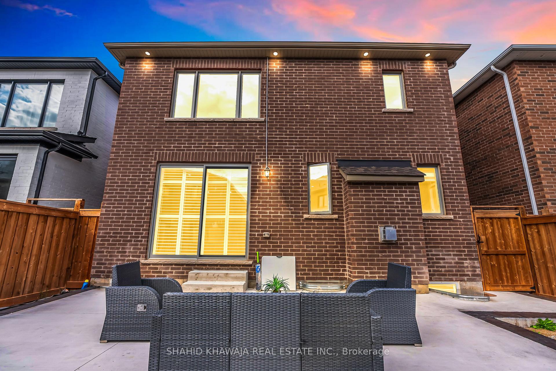 1282 Kovachik Boulevard