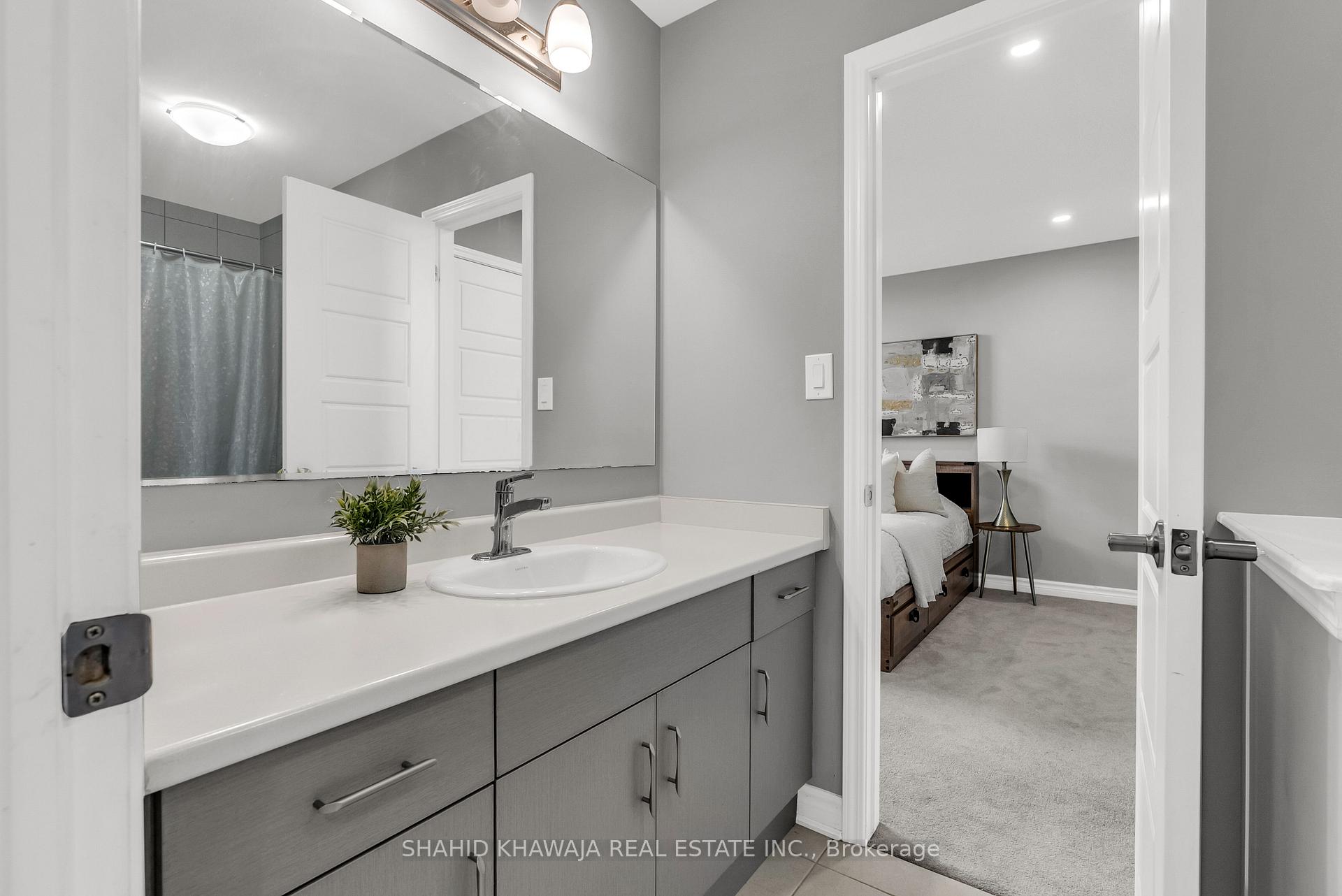 1282 Kovachik Boulevard