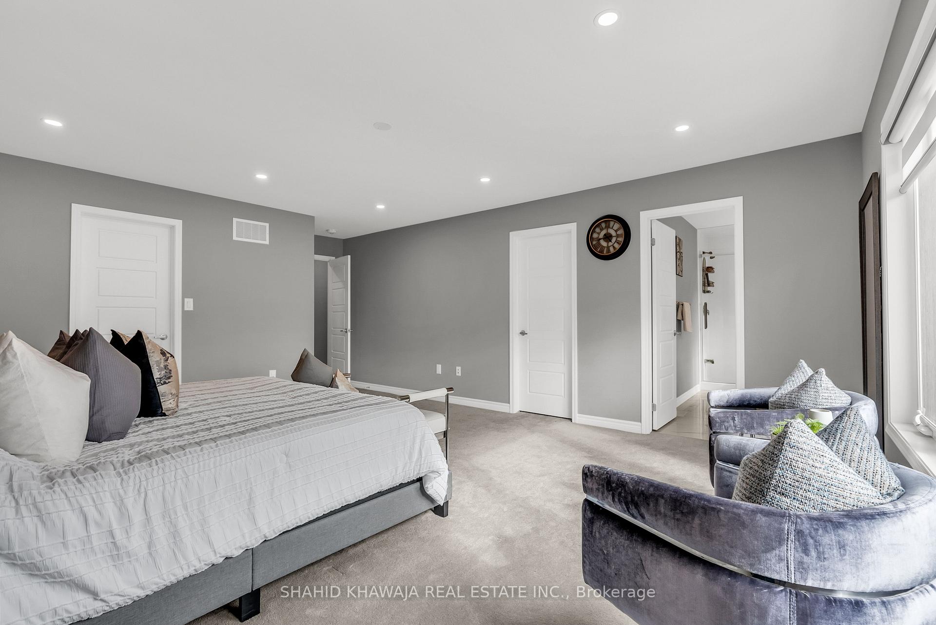 1282 Kovachik Boulevard