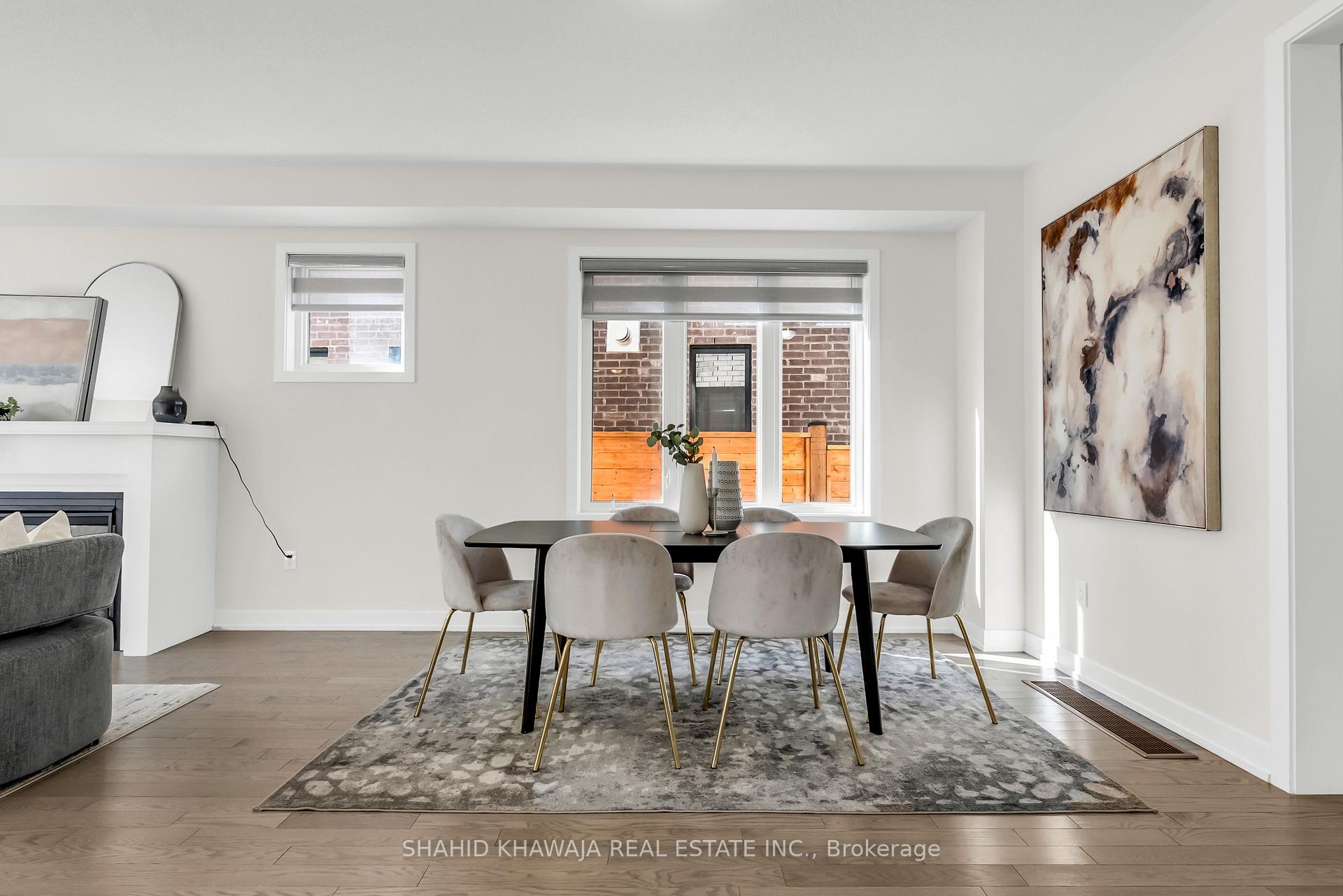 1430 Wellwood Terrace