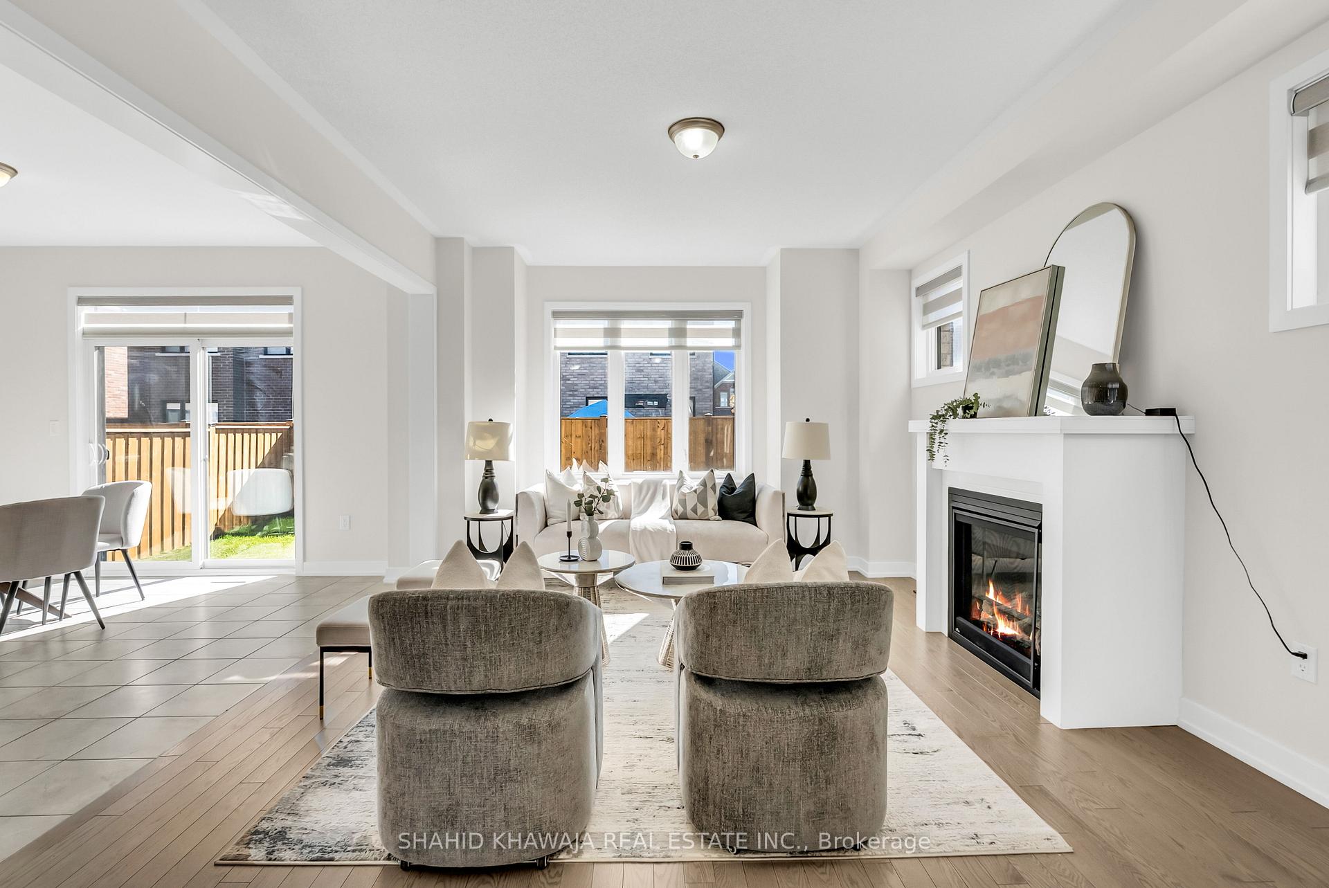 1430 Wellwood Terrace