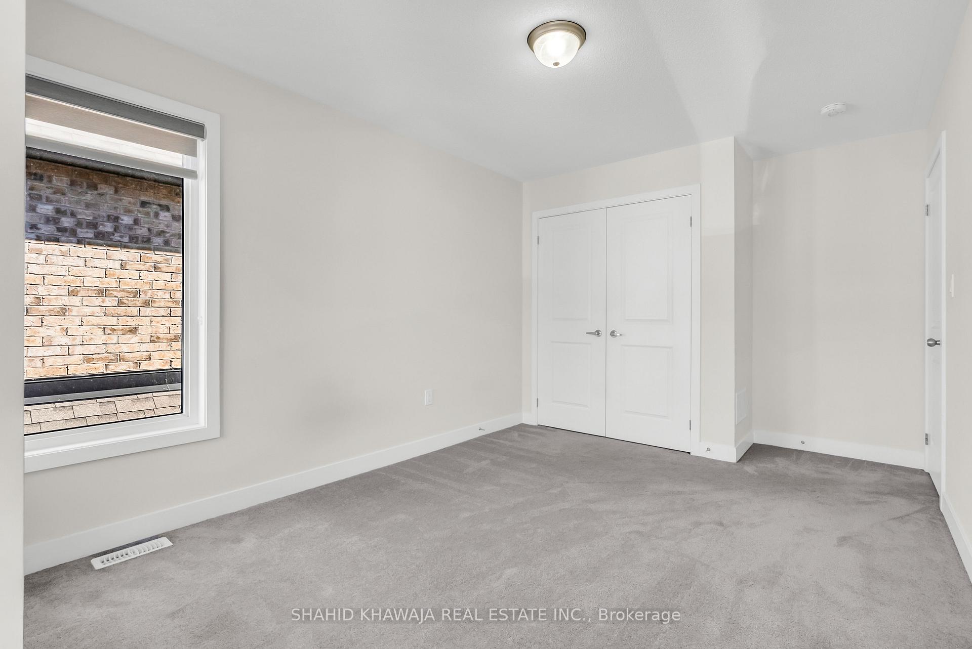 1430 Wellwood Terrace