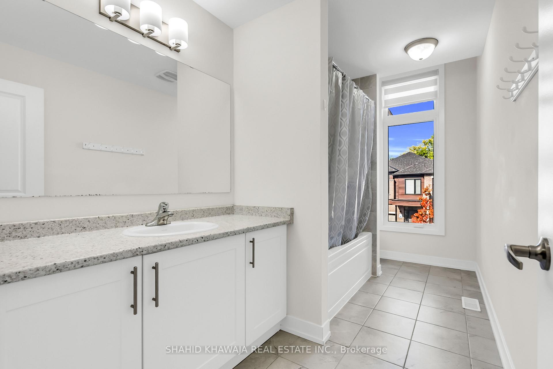 1430 Wellwood Terrace