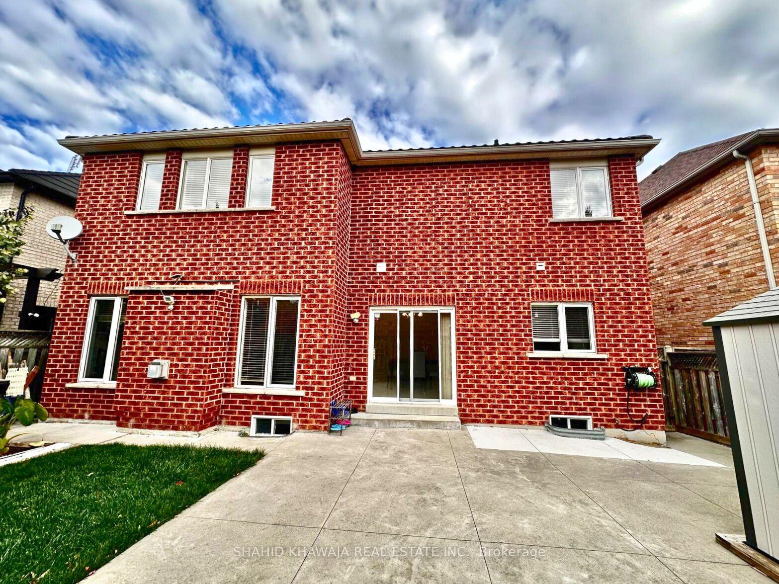 4826 St. Martin Mews