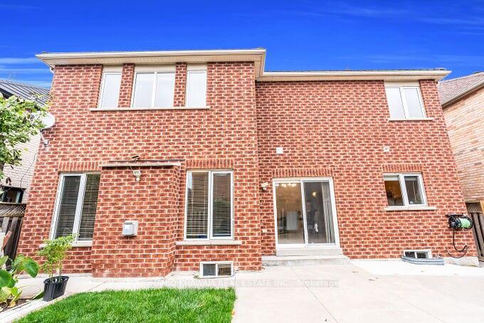 4826 St. Martin Mews