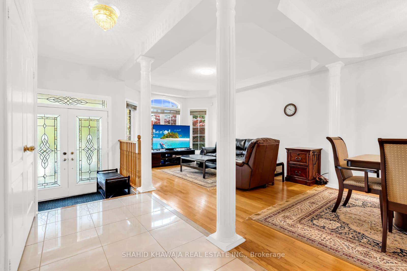 4826 St. Martin Mews