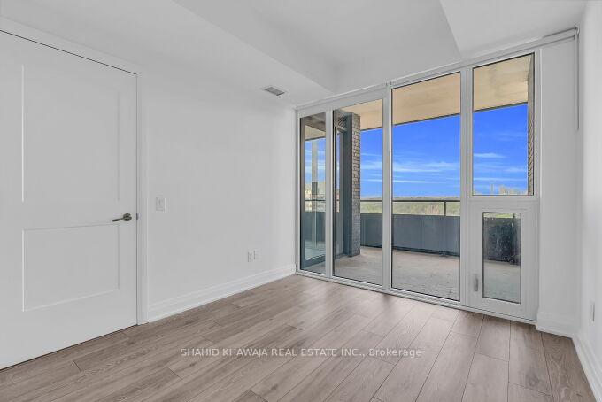 21 Park Street E 1508