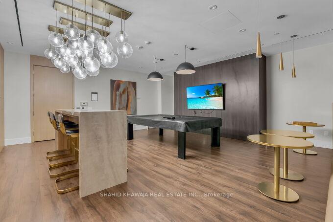 21 Park Street E 1508