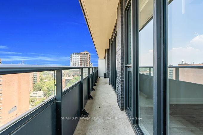 21 Park Street E 1508