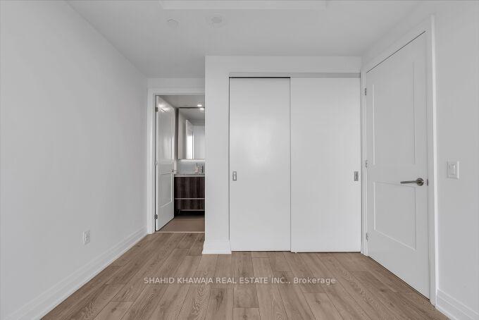 21 Park Street E 1508