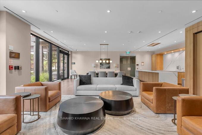 21 Park Street E 1508