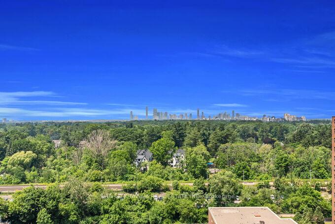 21 Park Street E 1508