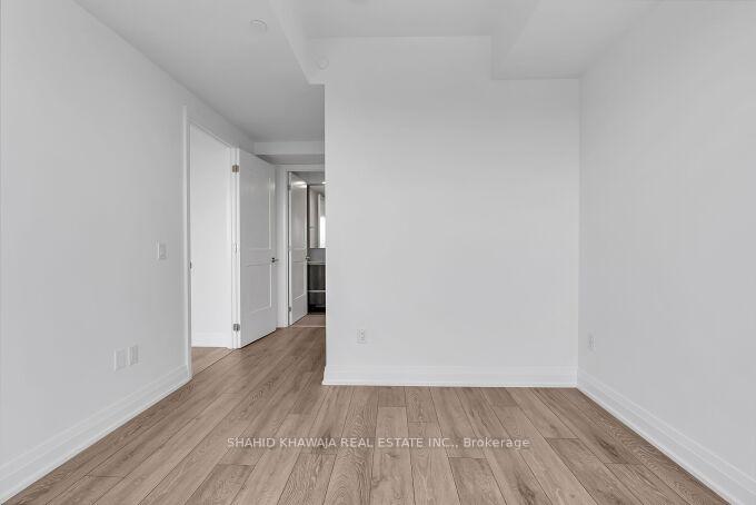 21 Park Street E 1508