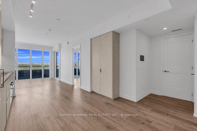 21 Park Street E 1508