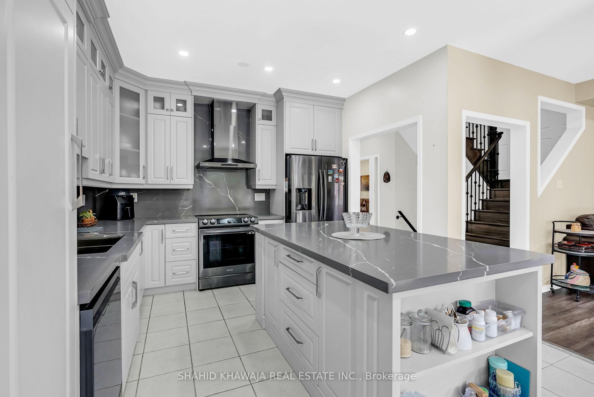 11 Maddybeth Crescent