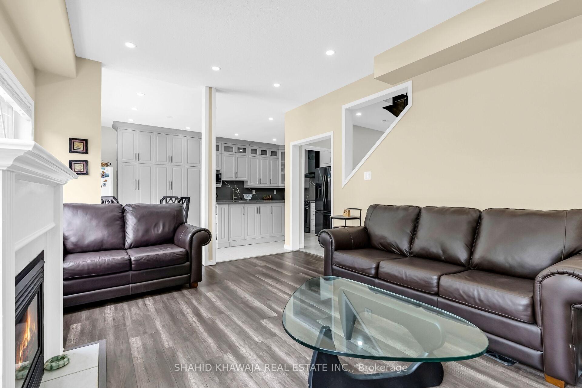 11 Maddybeth Crescent