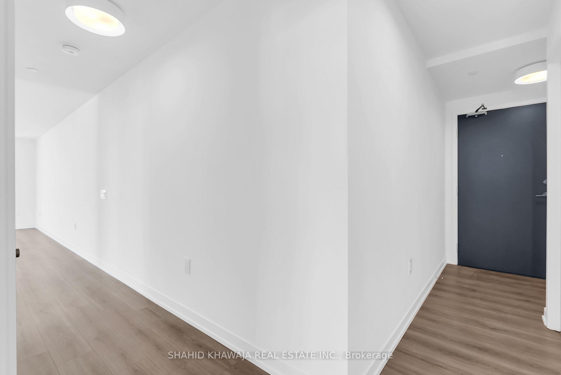 2485 Eglinton Avenue W 1415