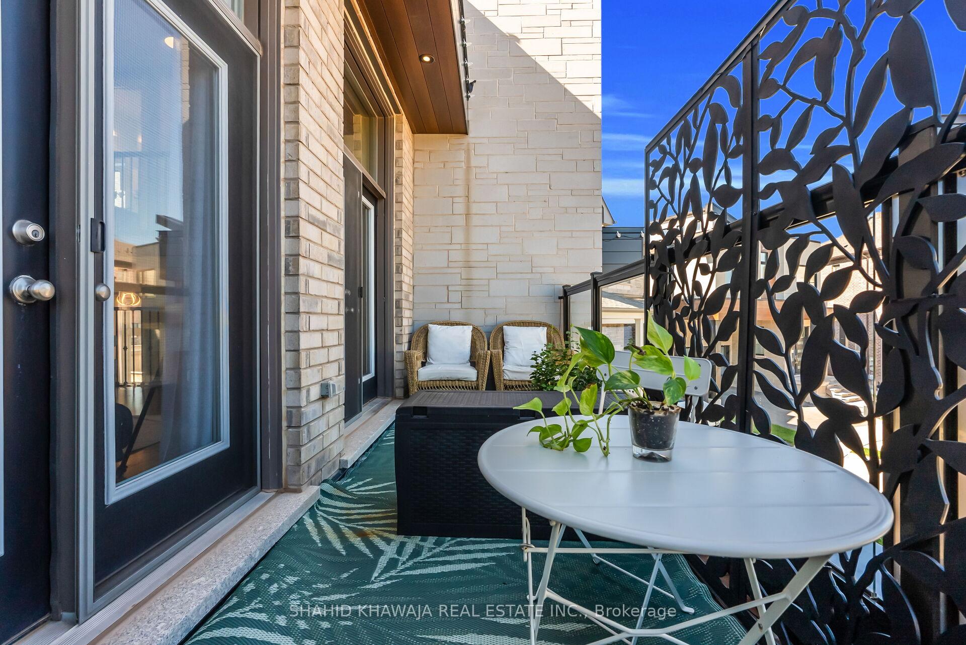 1417 Varelas Passage