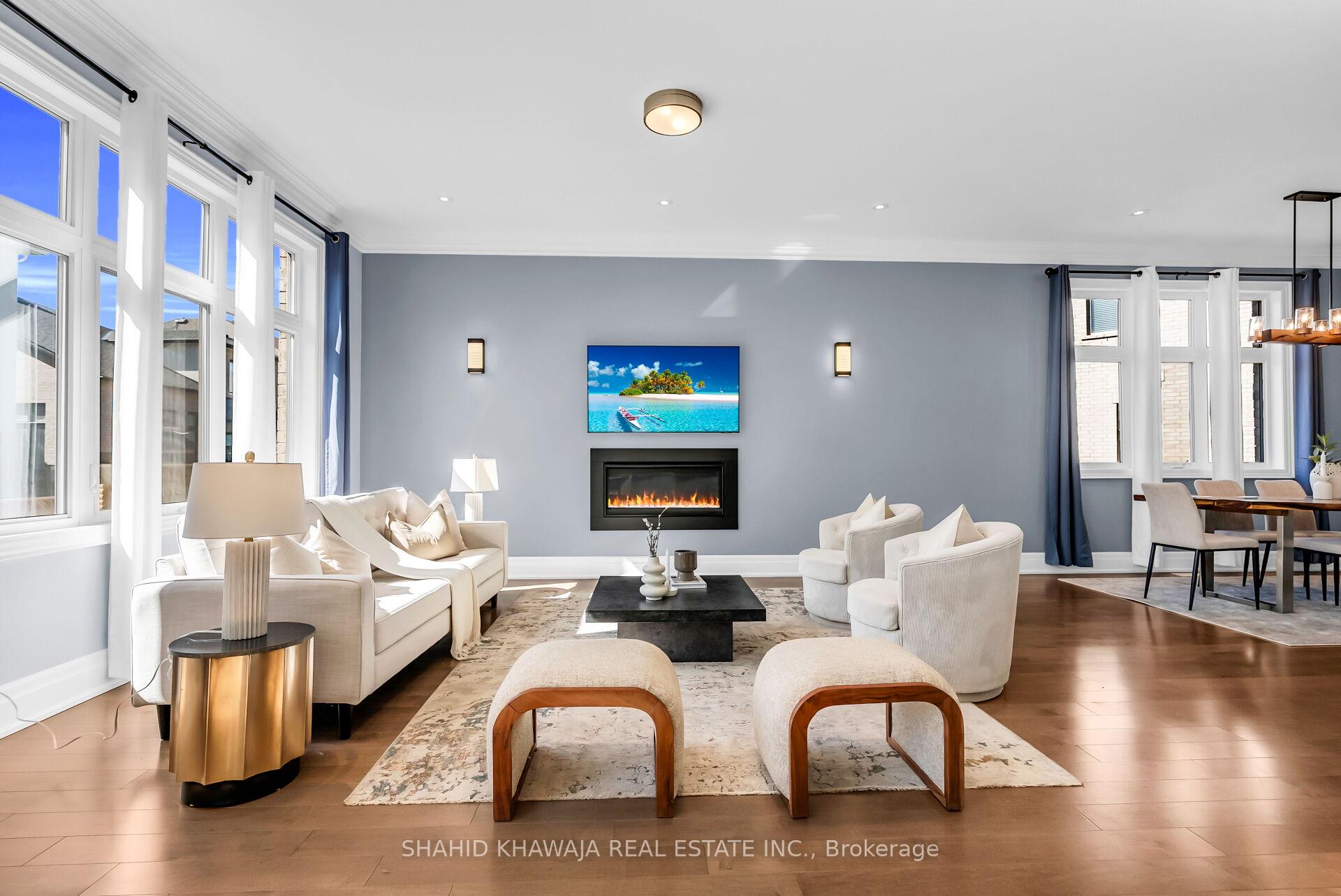 1417 Varelas Passage