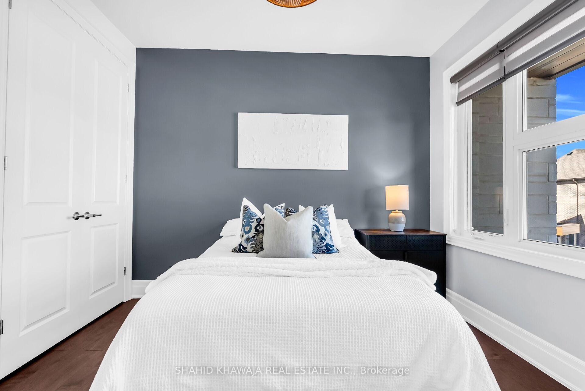 1417 Varelas Passage