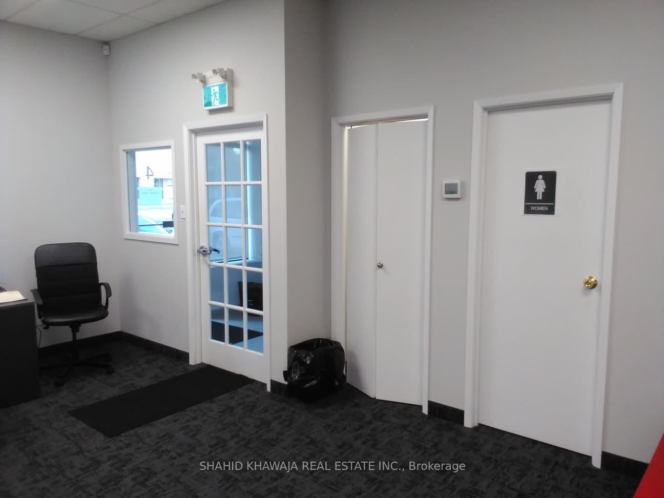 4060 Ridgeway Drive Unit 4