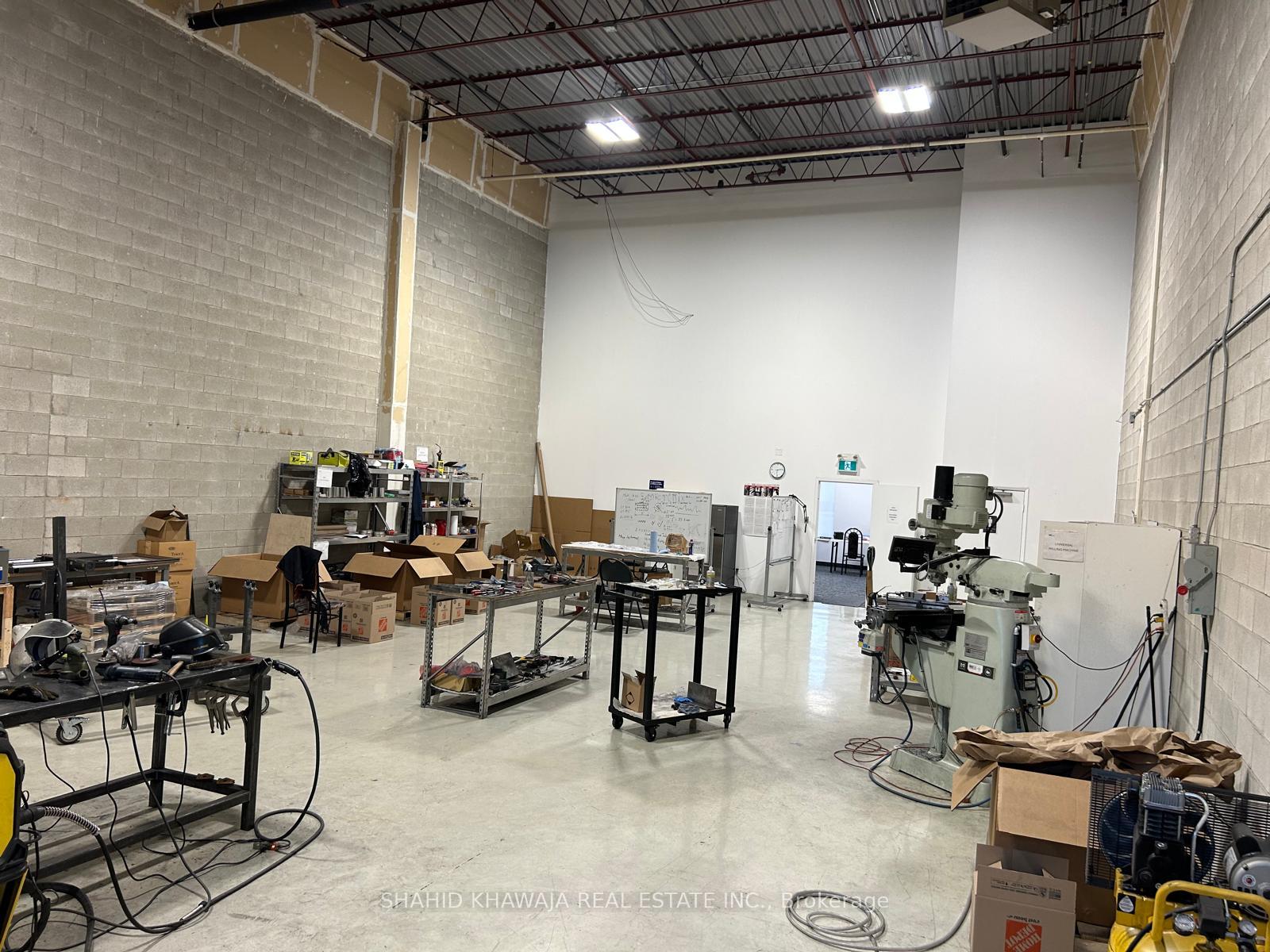 4060 Ridgeway Drive Unit 4