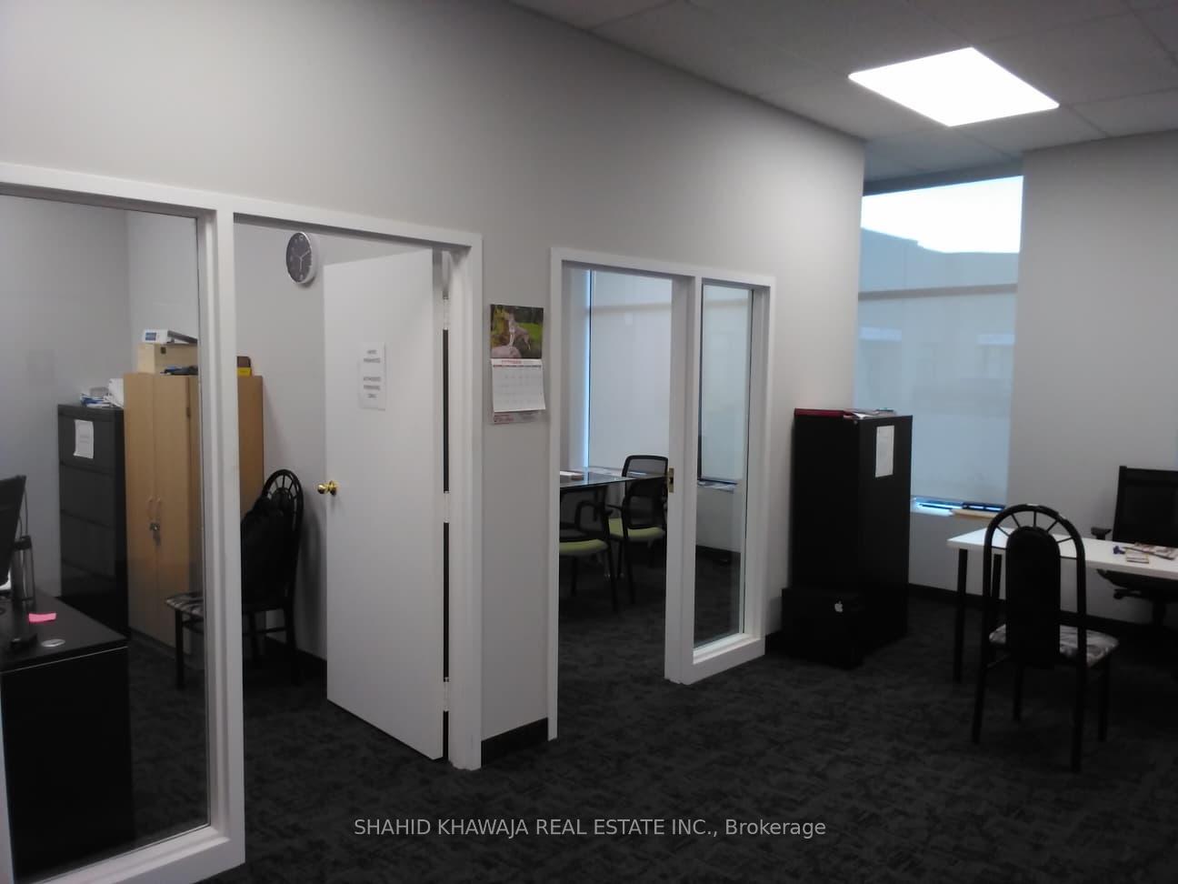 4060 Ridgeway Drive Unit 4