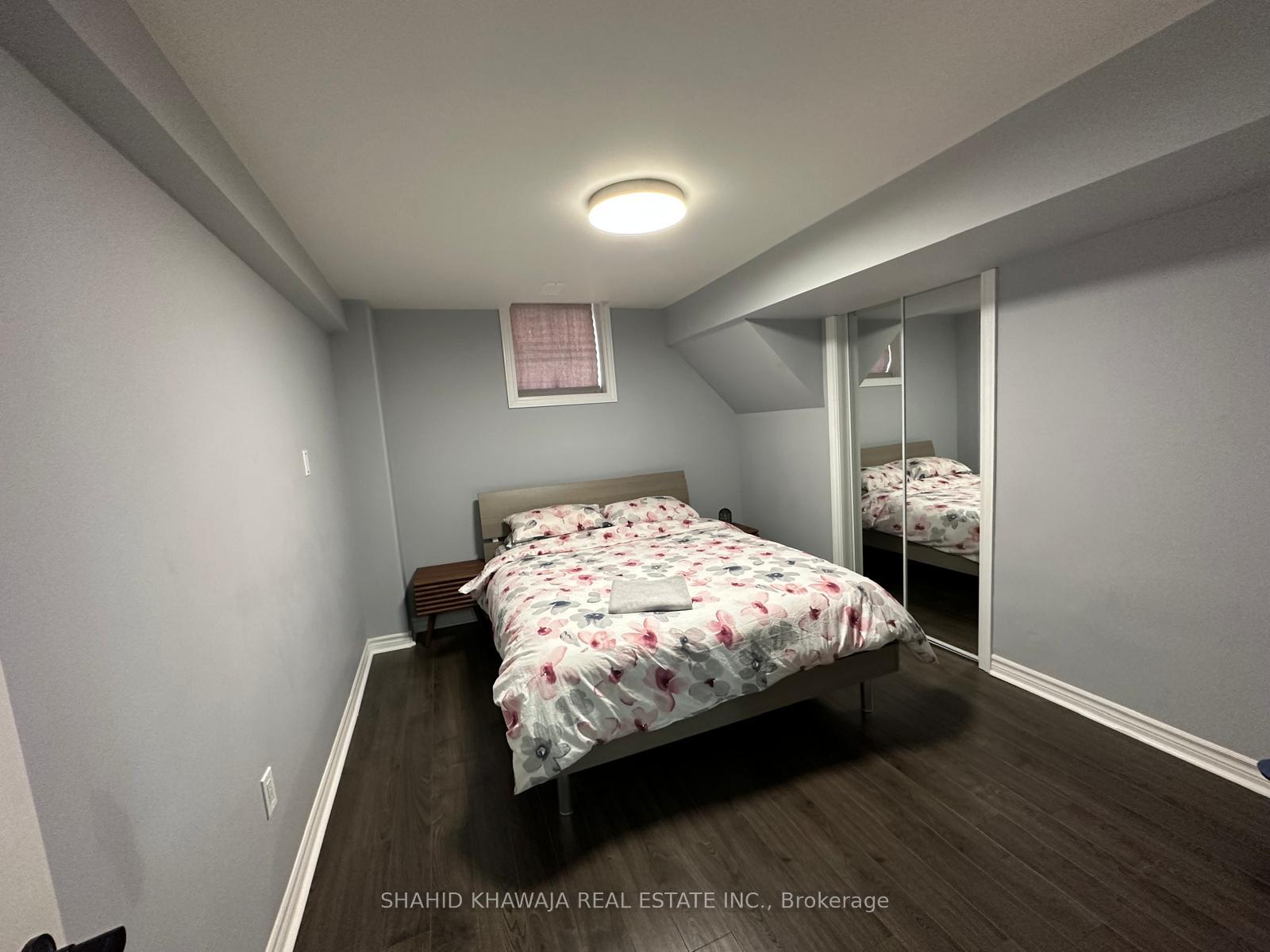 4772 Half Moon Grove