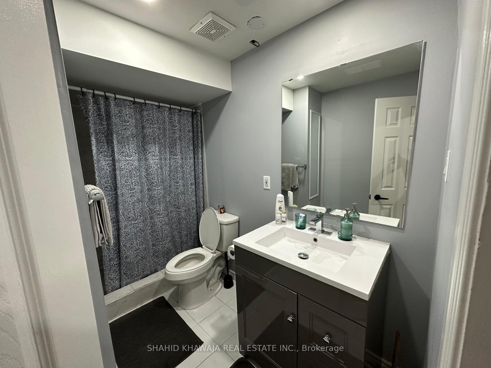 4772 Half Moon Grove