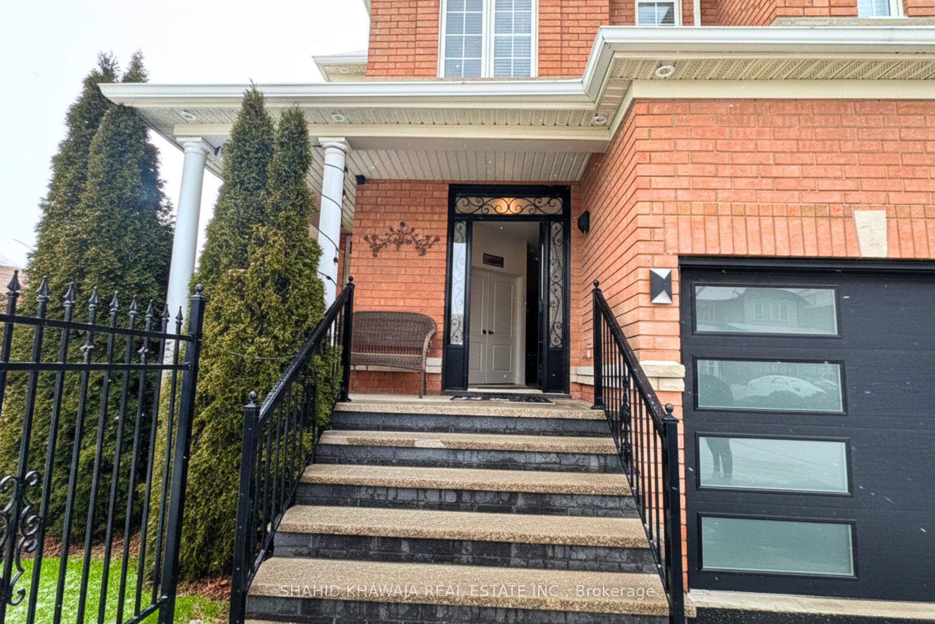 4772 Half Moon Grove