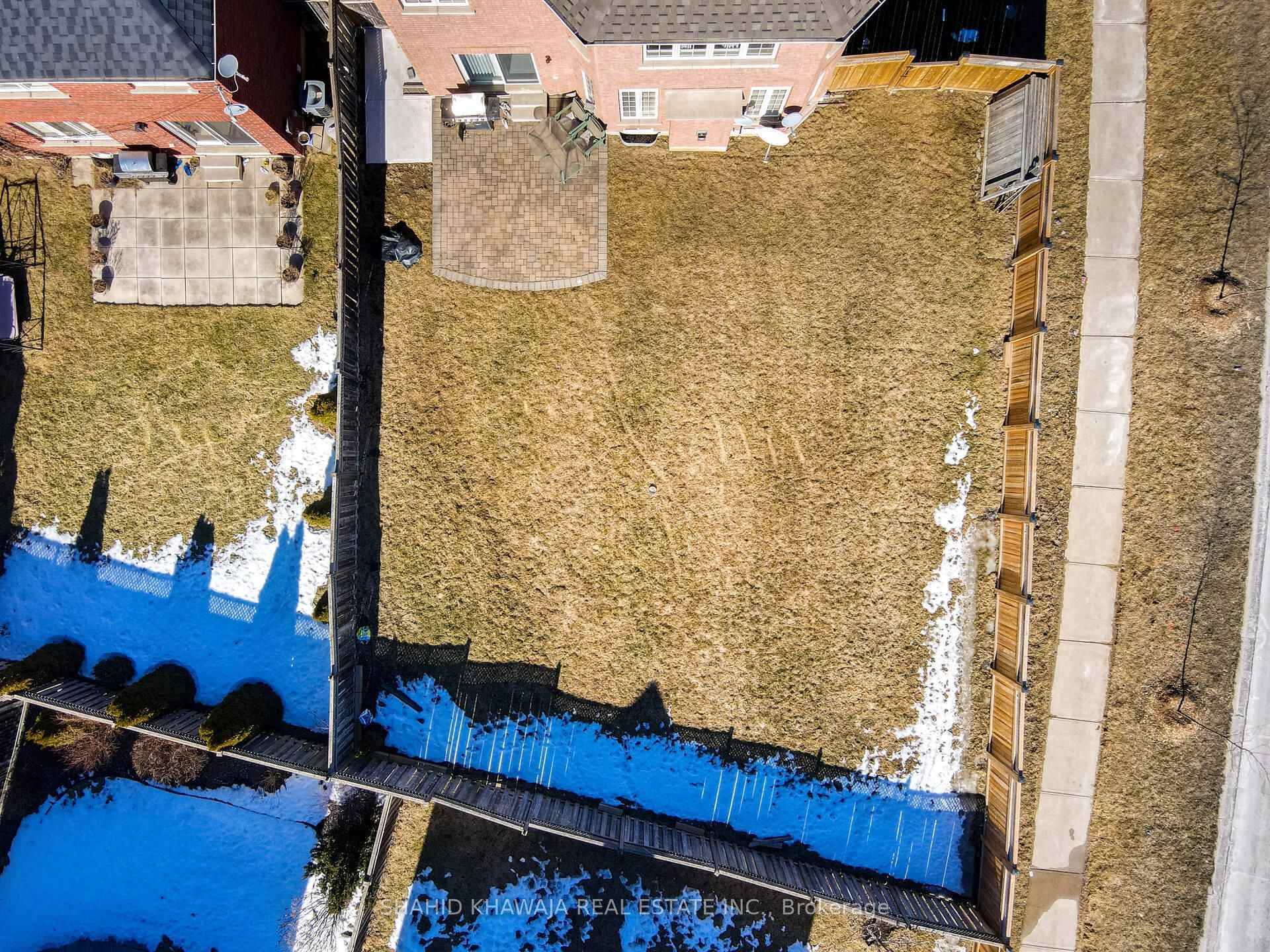 4772 Half Moon Grove