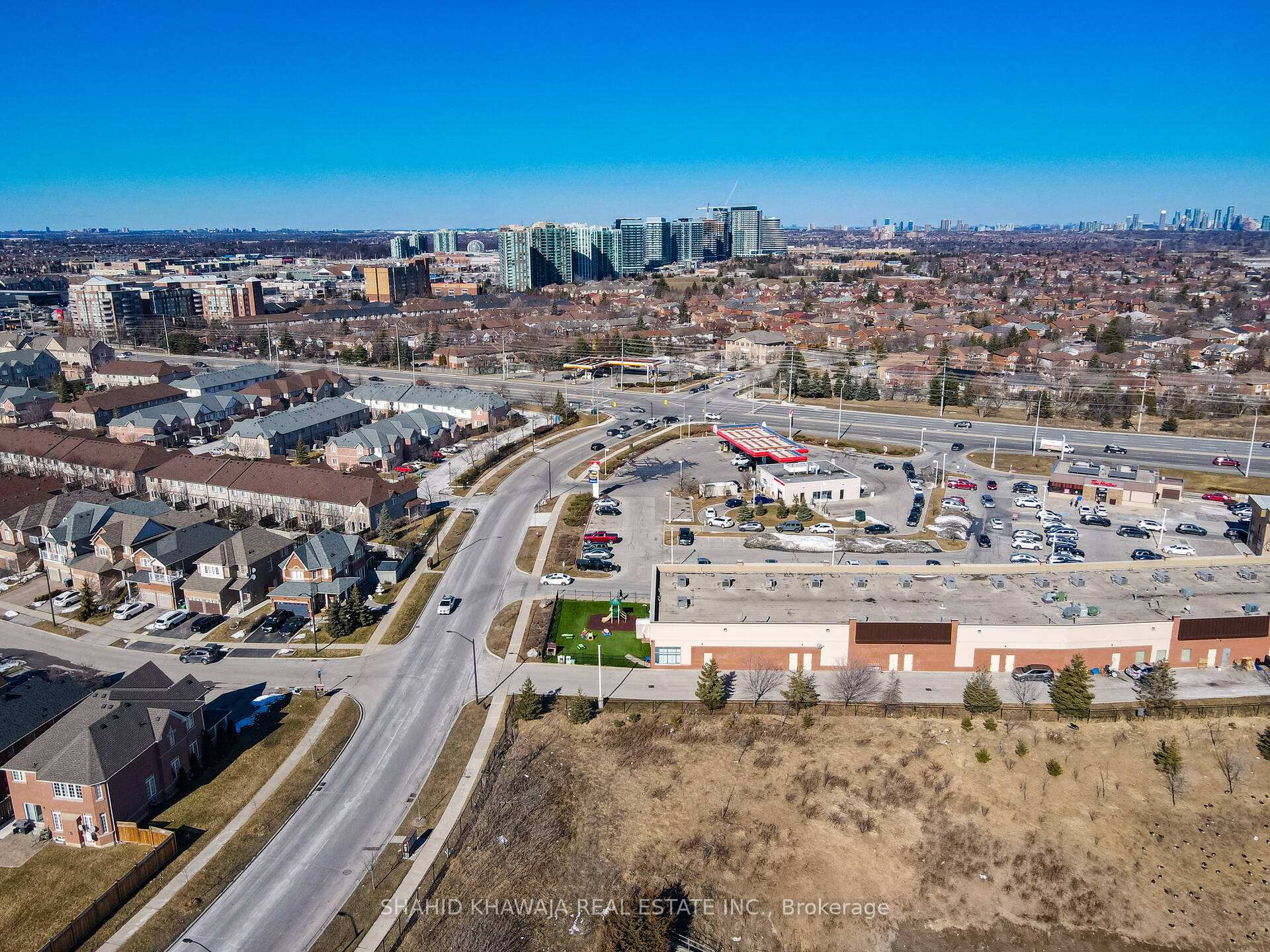 4772 Half Moon Grove