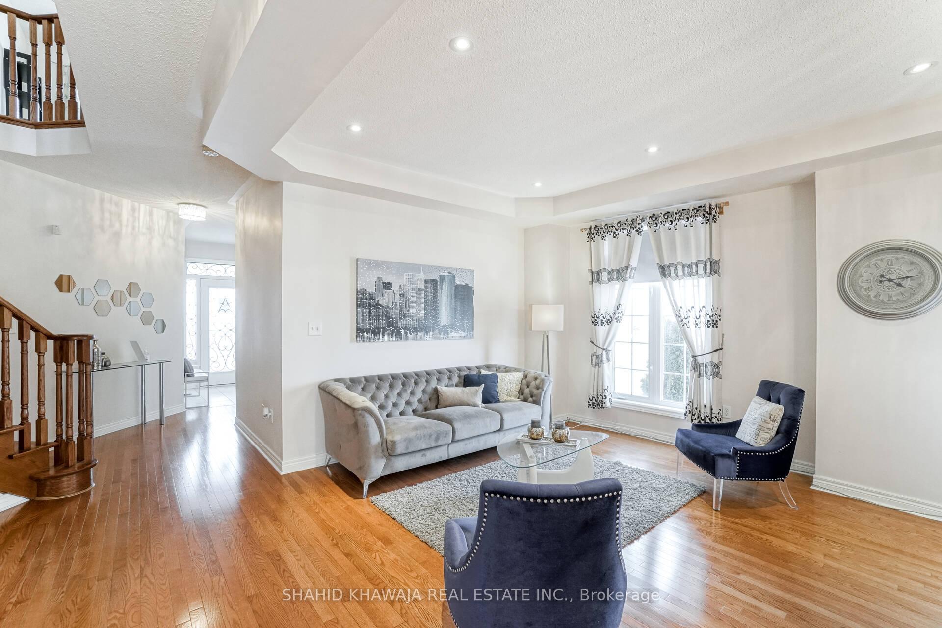 4772 Half Moon Grove