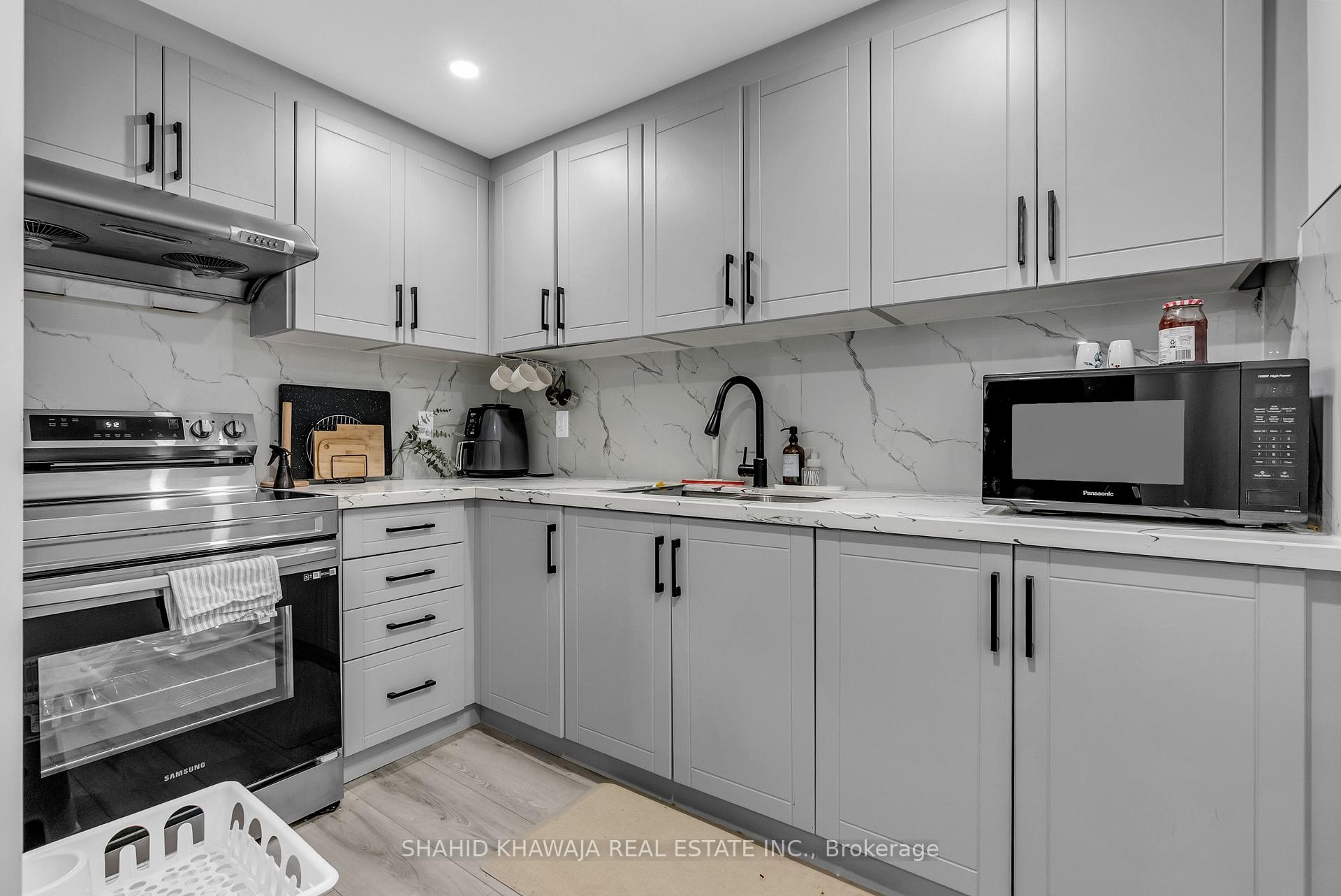 1282 Kovachik Boulevard