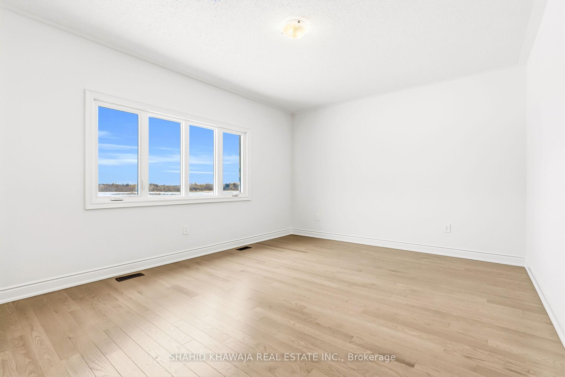 61 Circleview Crescent