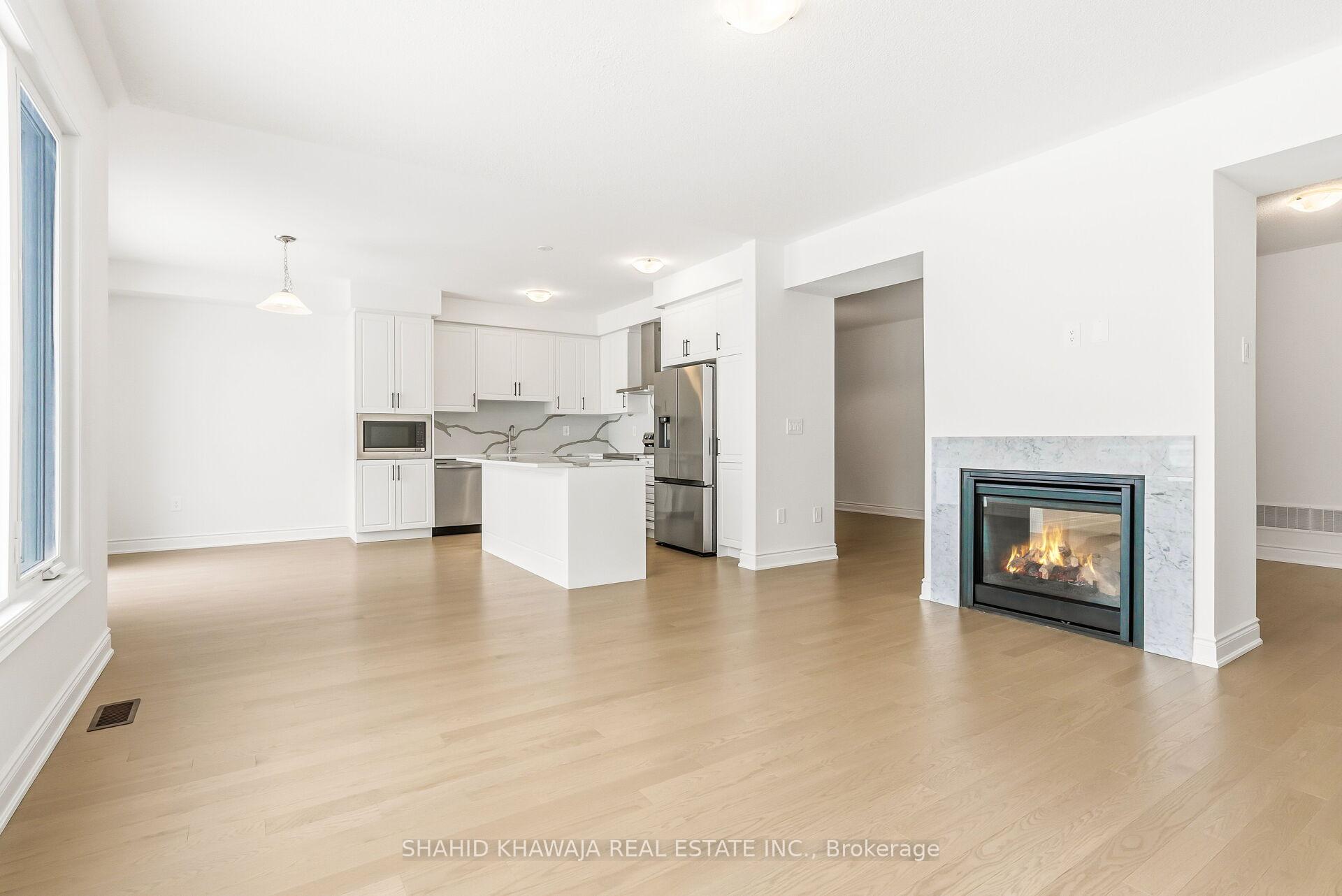 61 Circleview Crescent