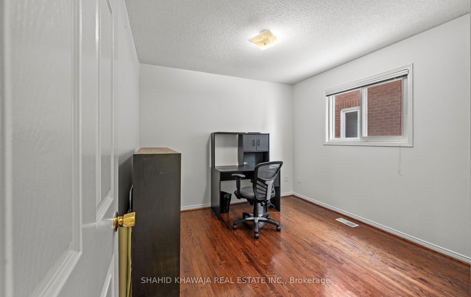 6411 Alderwood Trail