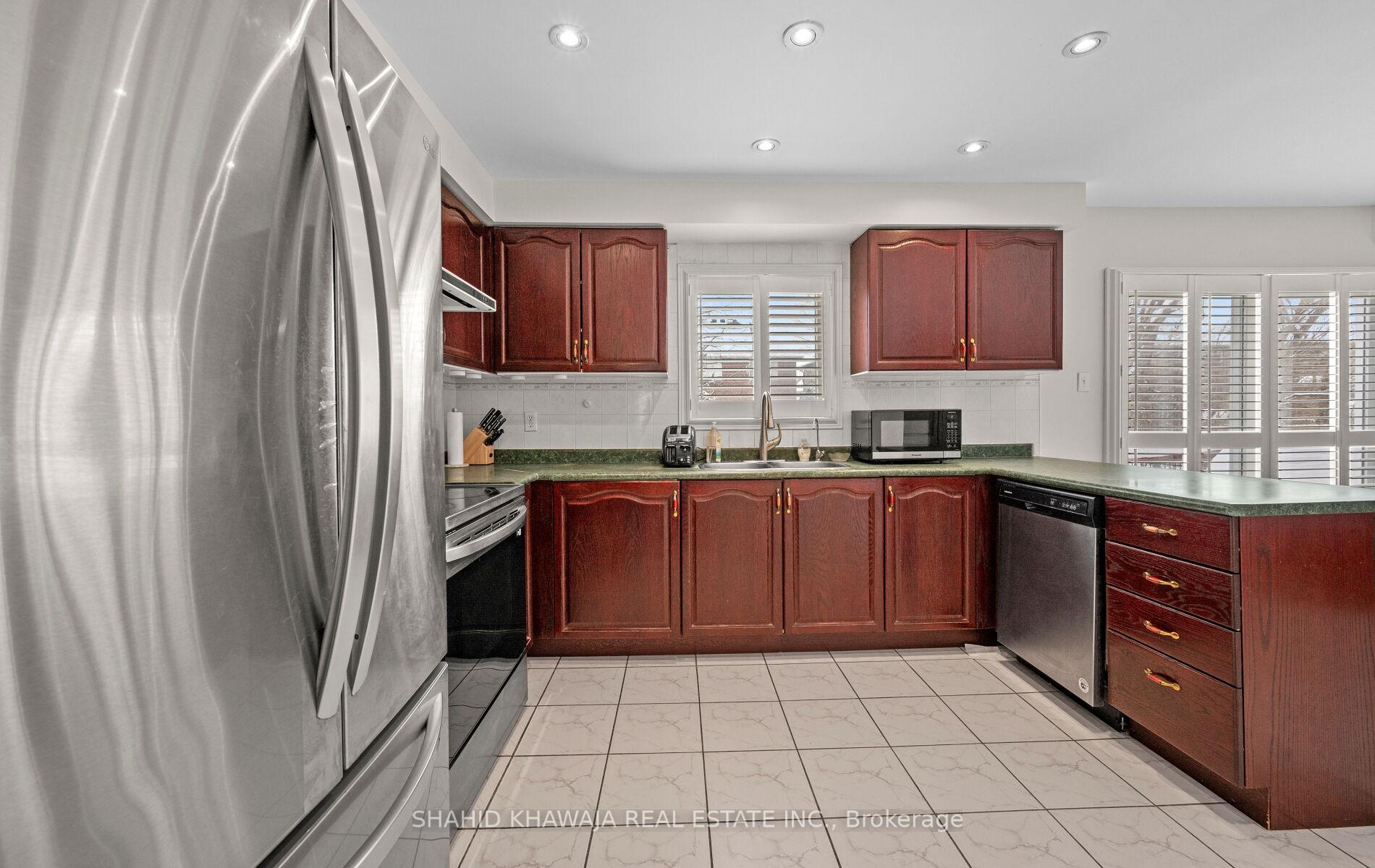 6411 Alderwood Trail