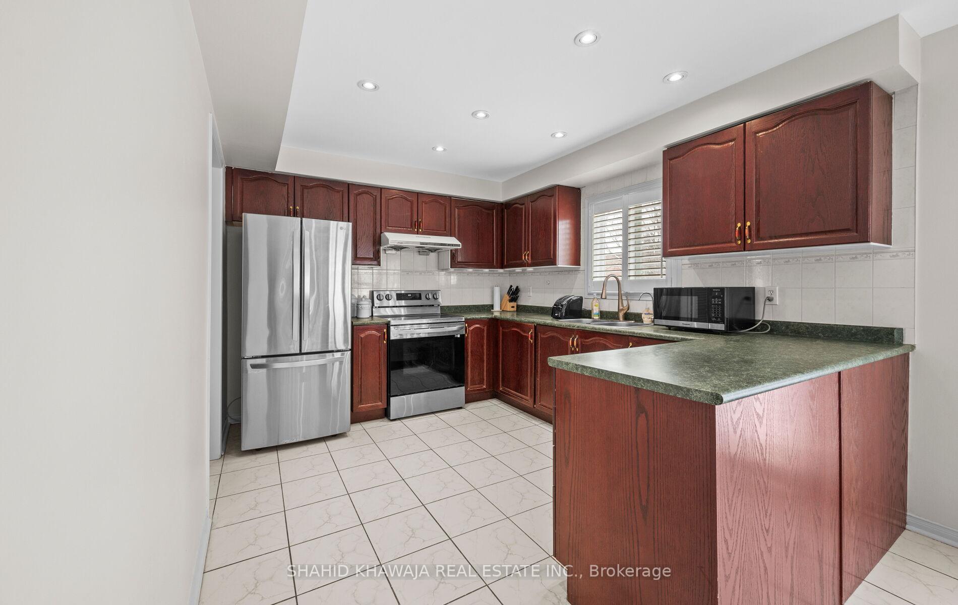 6411 Alderwood Trail