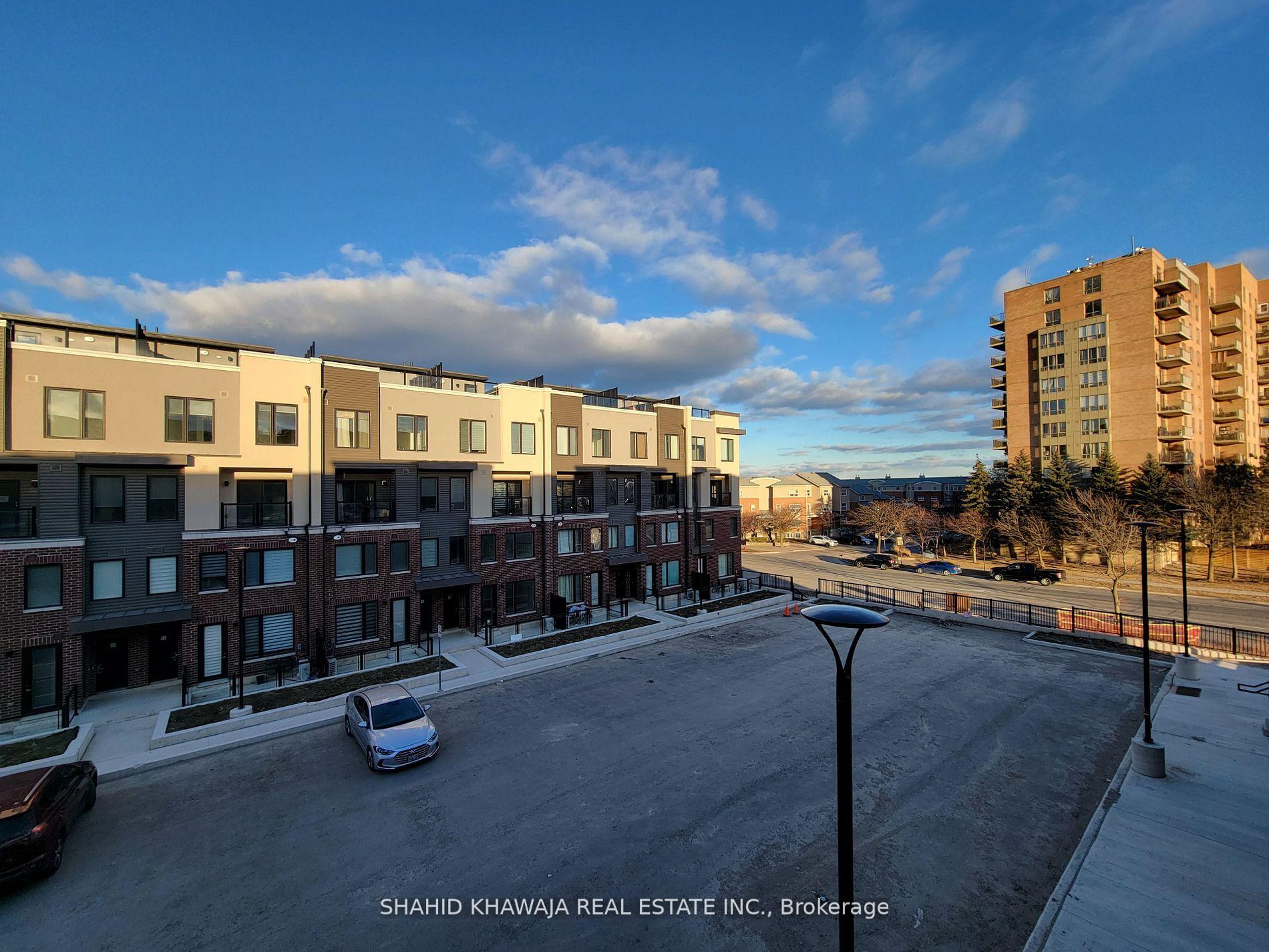 3401 Ridgeway Drive E 304