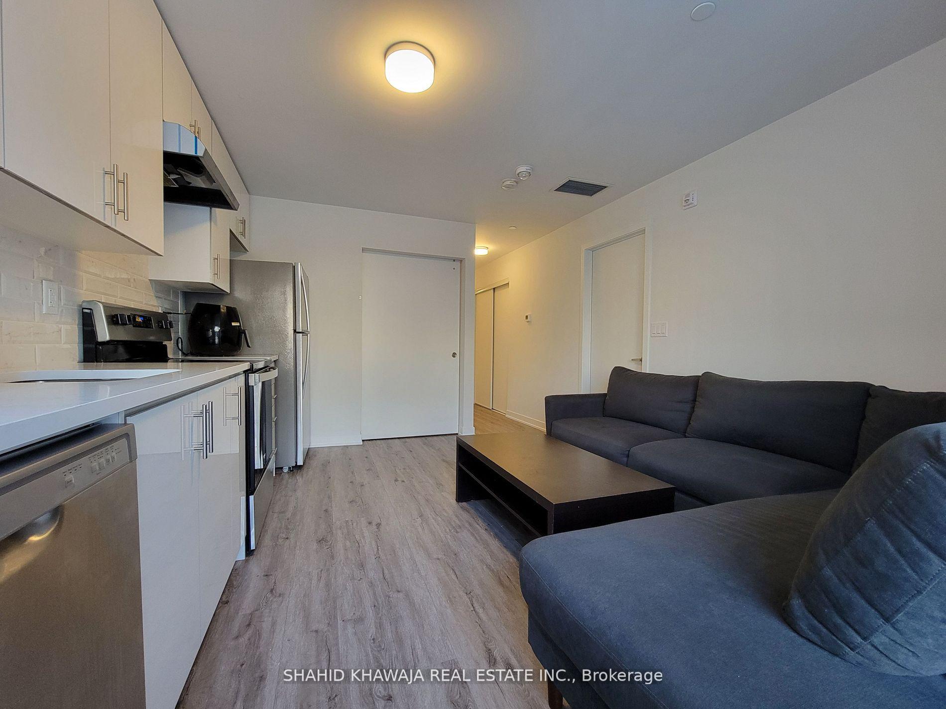 3401 Ridgeway Drive E 304